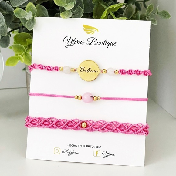 Macrame bracelet 🌸 - Picture 2 of 2